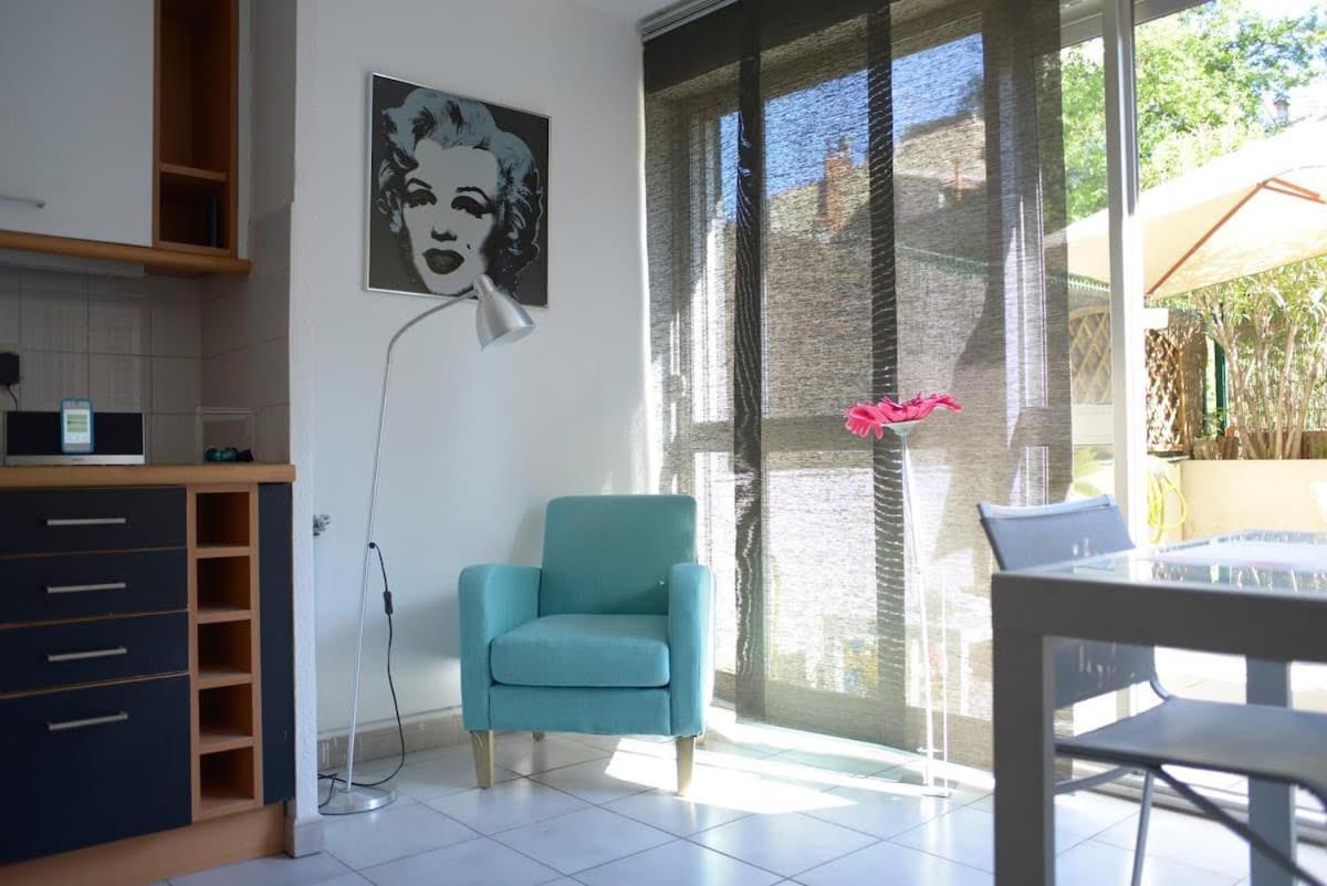 F3 Climatise-Terrasse 30 M2- Parking-Antigone Appartement Montpellier Buitenkant foto