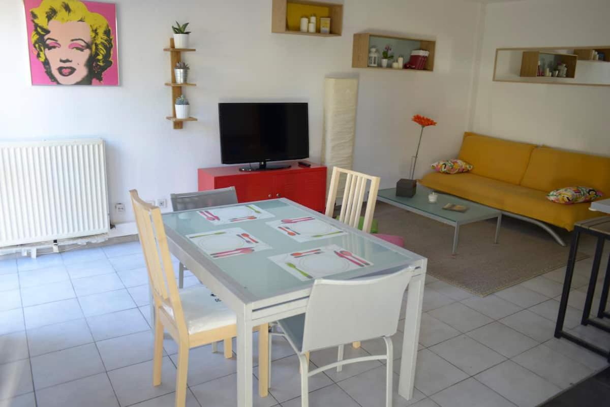 F3 Climatise-Terrasse 30 M2- Parking-Antigone Appartement Montpellier Buitenkant foto